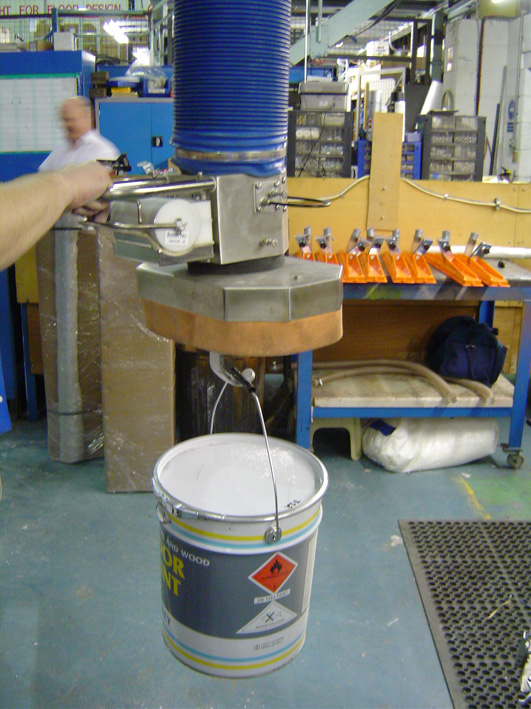 Drum handling and bucket handling with control