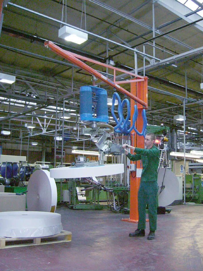 Rollen, Coils und Kabeltrommeln sicher aufnehmen