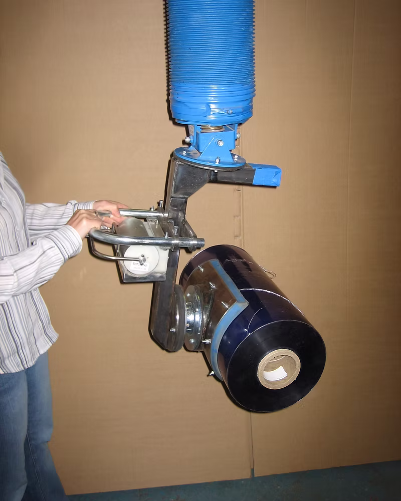 Pick up rolls, coils and cable drums safely