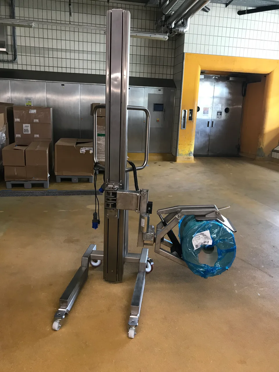 Rollen, Coils und Kabeltrommeln sicher aufnehmen