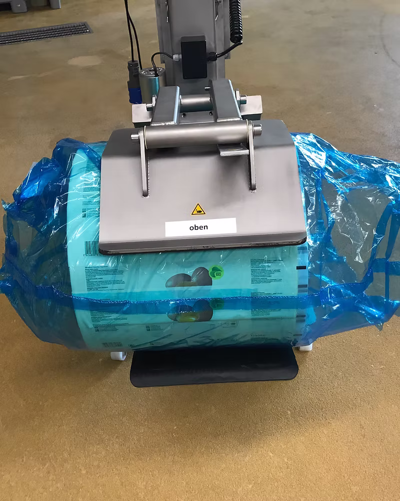 Pick up rolls, coils and cable drums safely